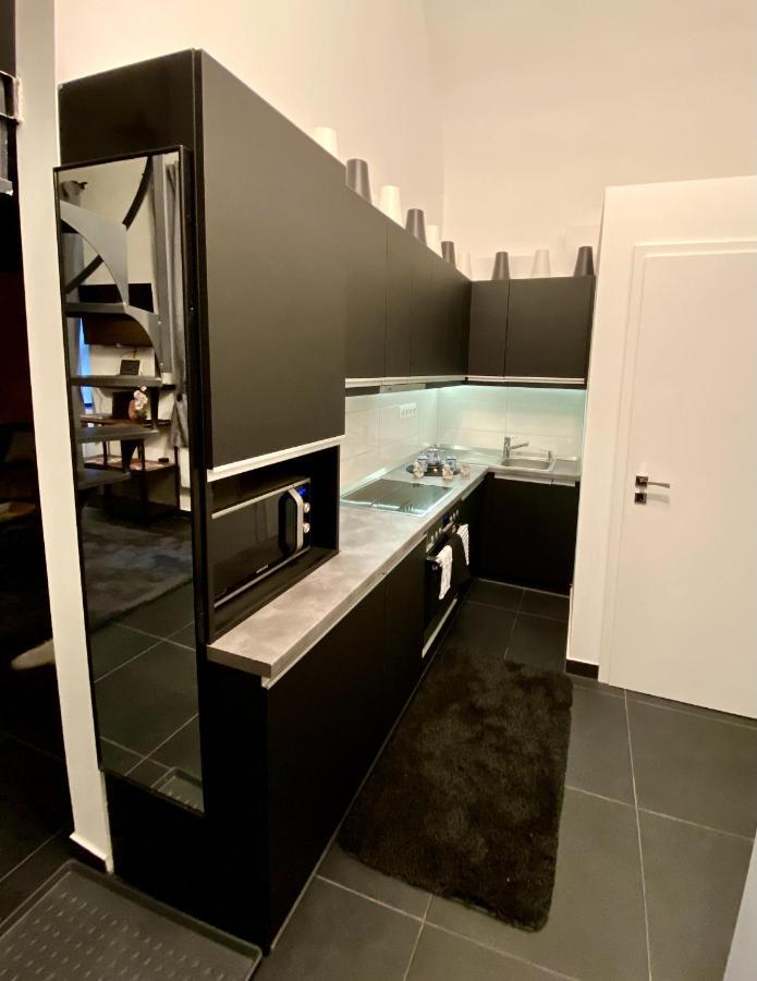 Kiraly Street , Stylish Apartment ブダペスト エクステリア 写真