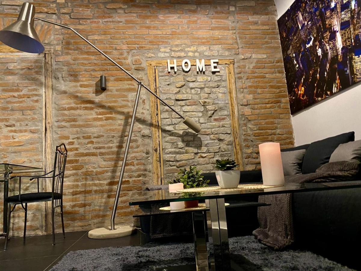 Kiraly Street , Stylish Apartment ブダペスト エクステリア 写真